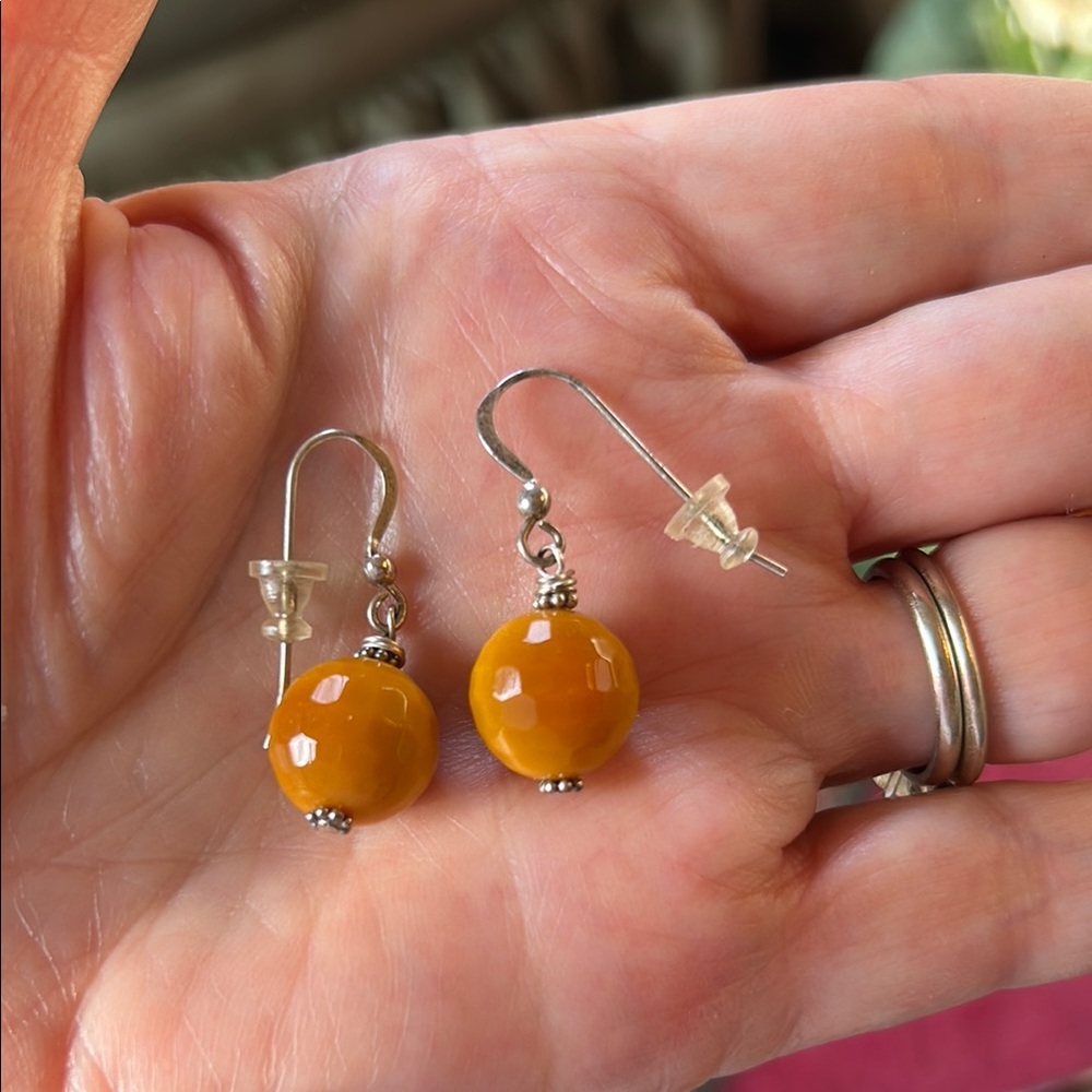 Elegant Gold Drop Earrings; Perfect Condition!